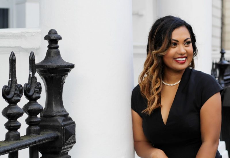 How short women can pull off the midi dress