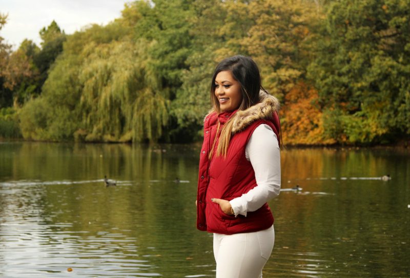 Winter Whites | How to wear white jeans in the winter
