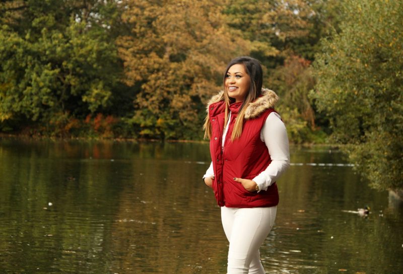 Winter Whites | How to wear white jeans in the winter