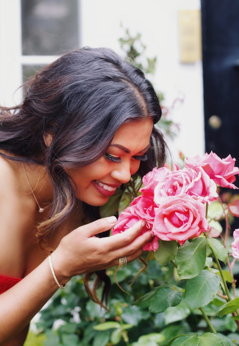 5 Ways to feel confident in your body - Red Dress to Impress