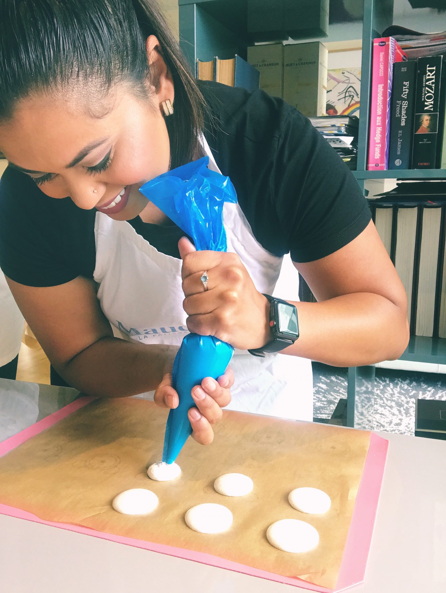 Mauderne Macaron Cooking Class
